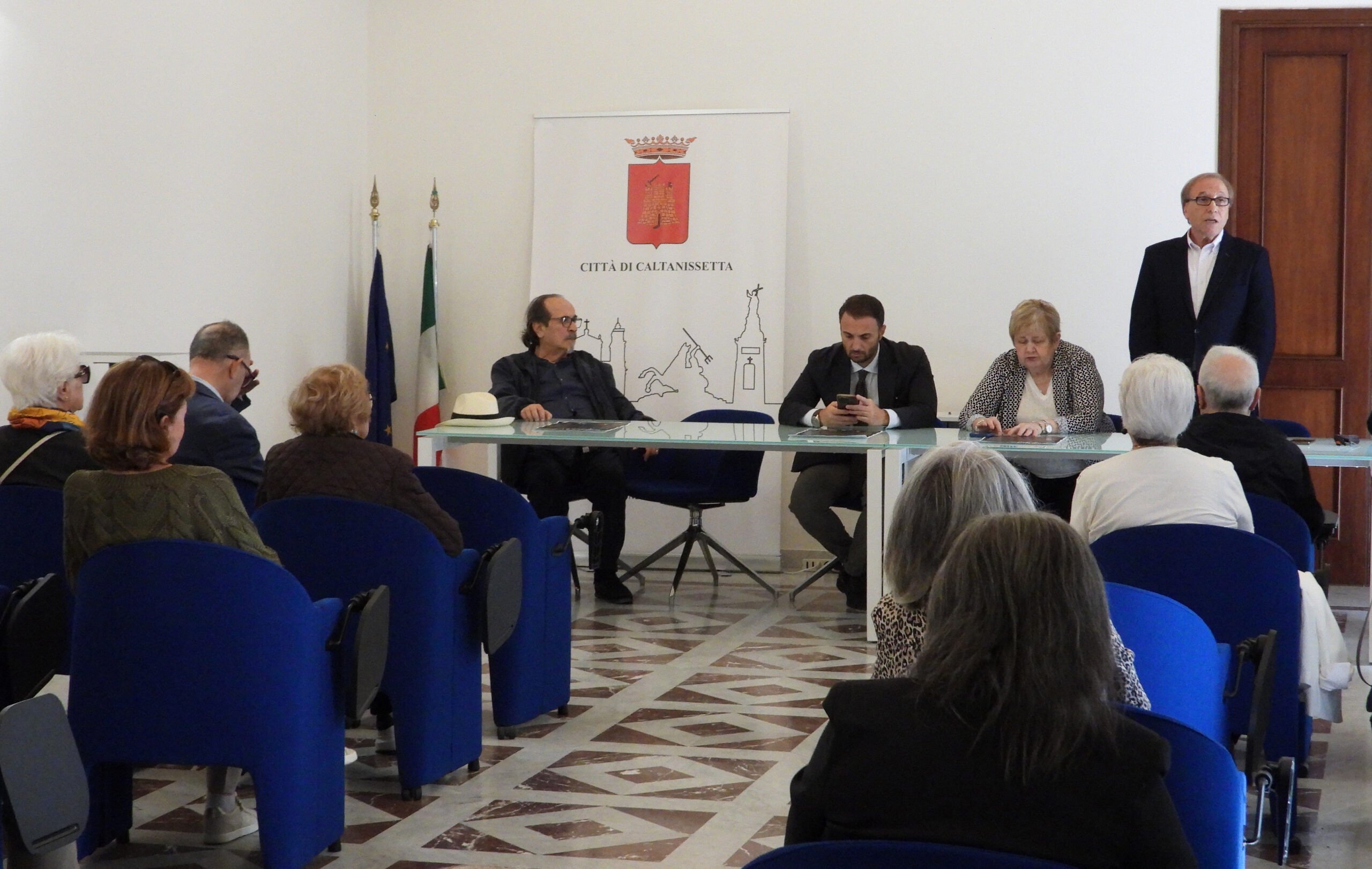“Domenica a Teatro”, presentata a Caltanissetta la quarta edizione del Concorso “Peppe Nasca” – Targa “Michele Abate”